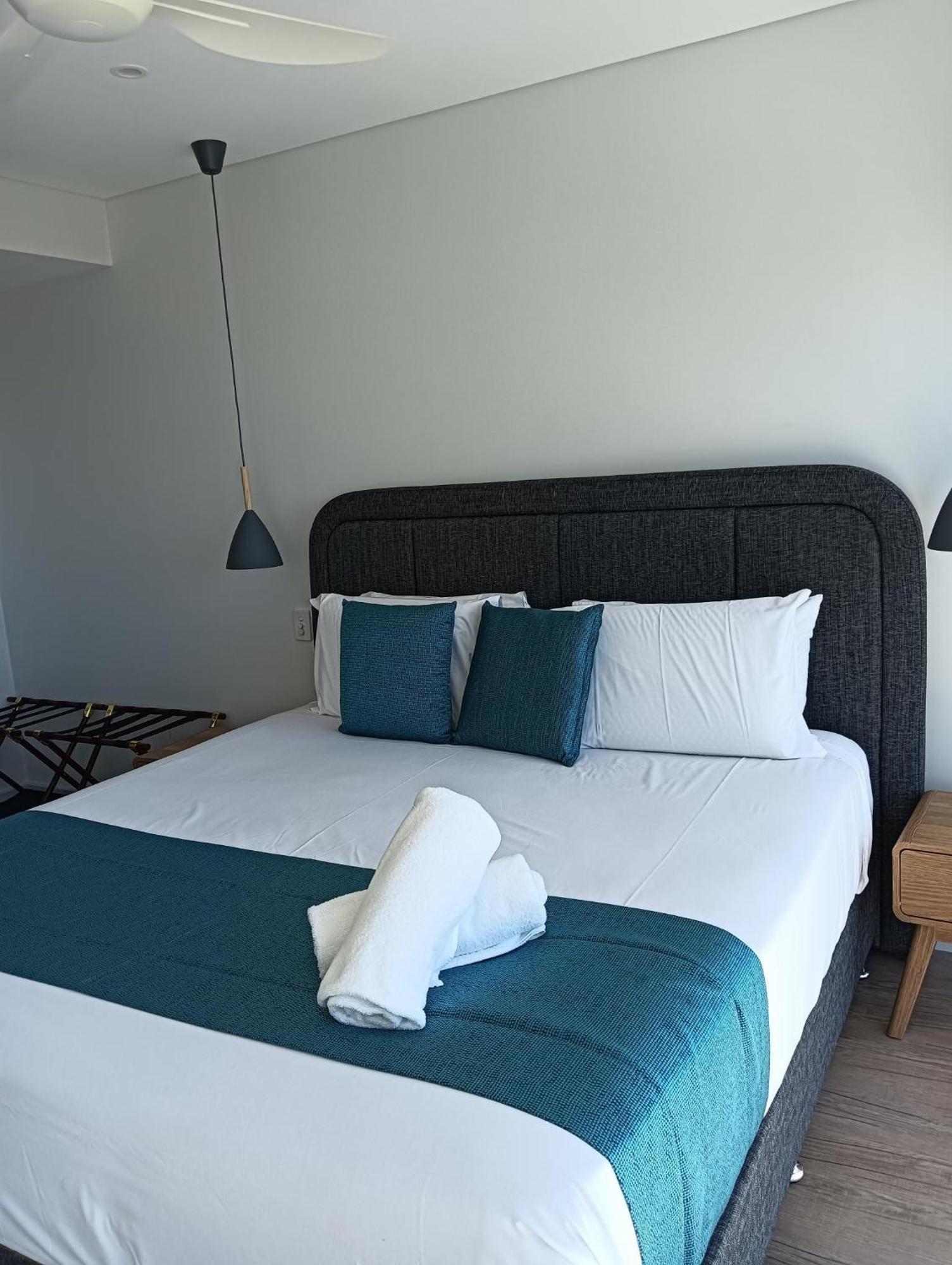 Kirra Surf Apartments Gold Coast Bagian luar foto