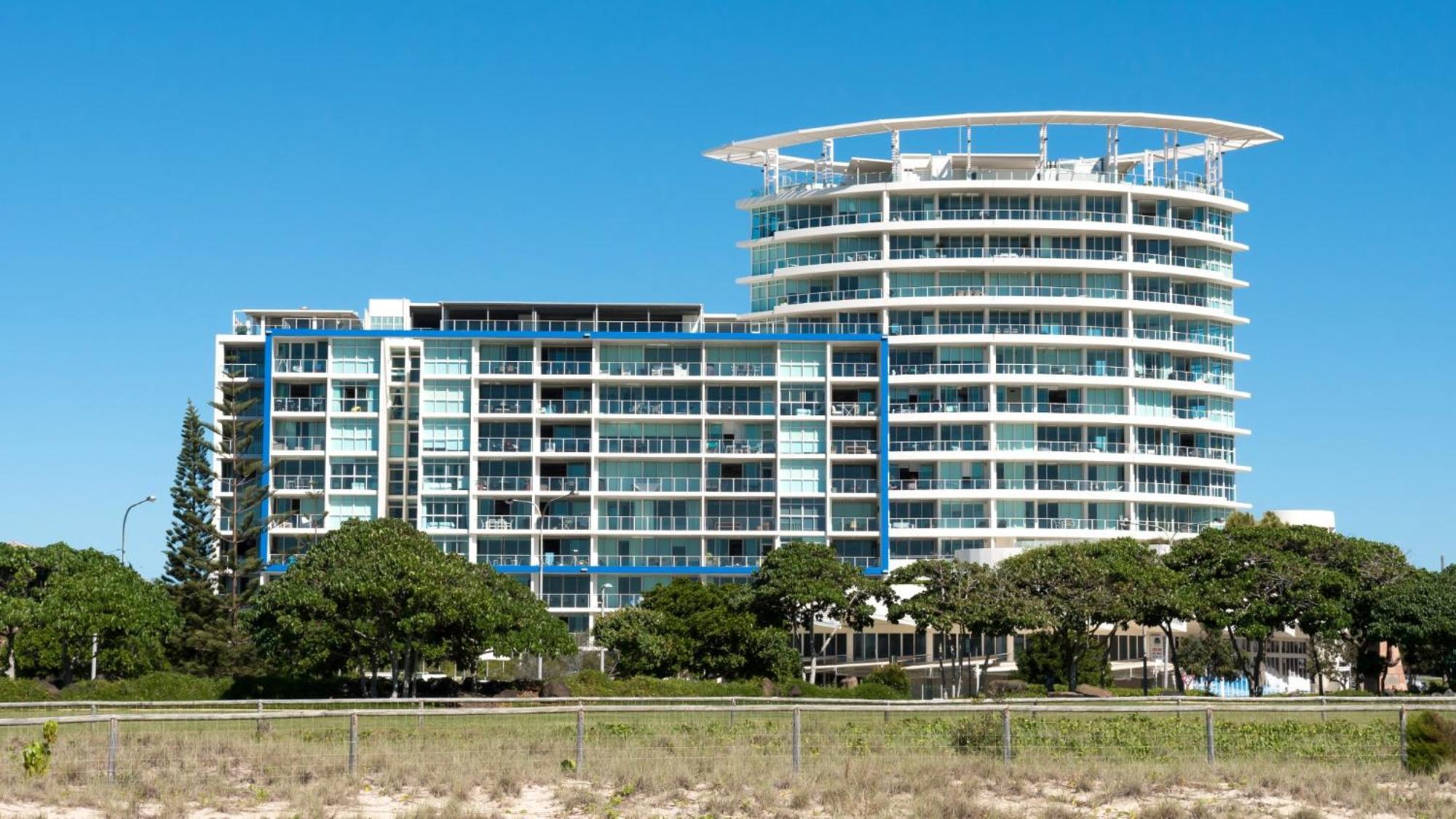 Kirra Surf Apartments Gold Coast Bagian luar foto