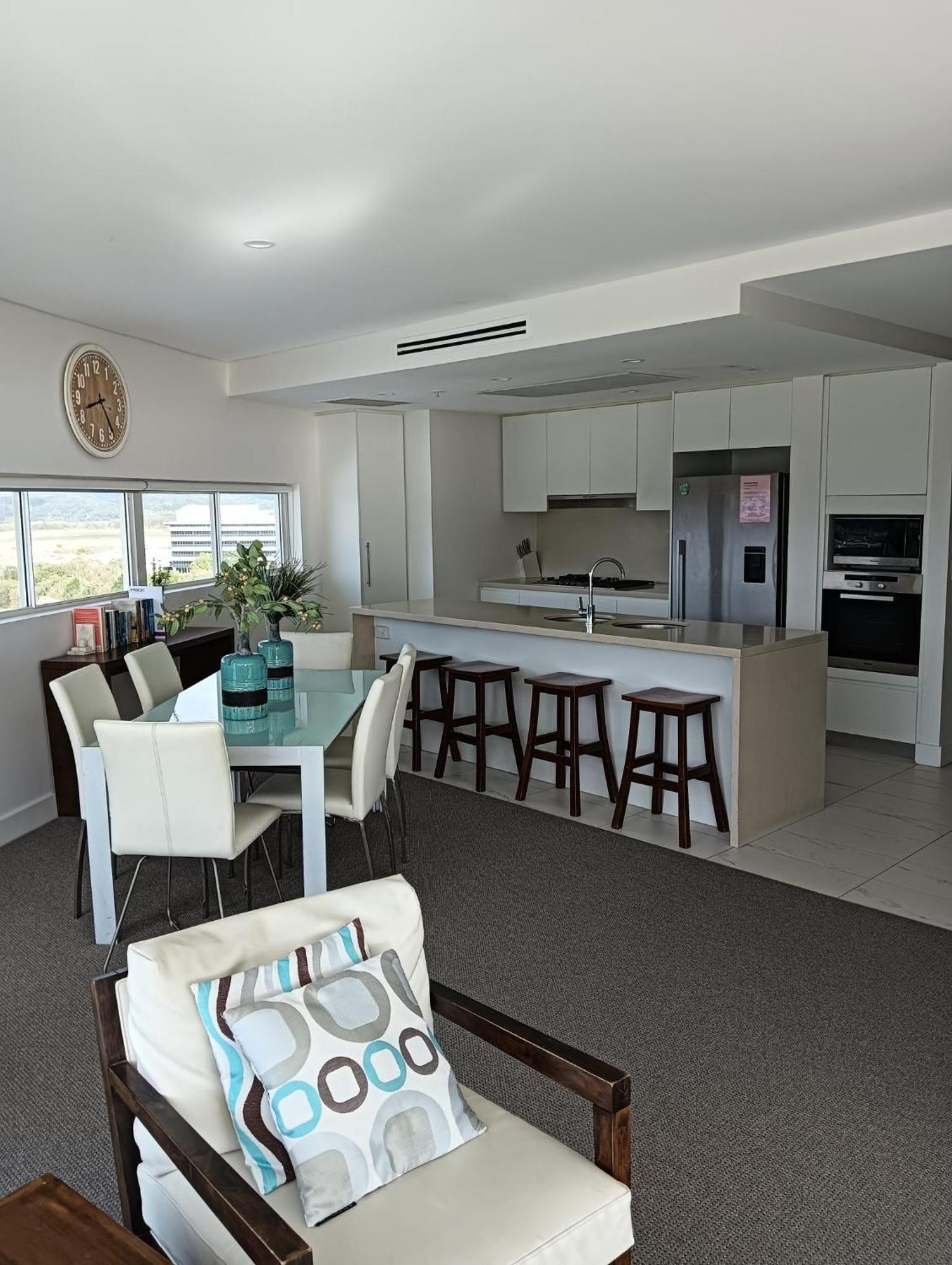 Kirra Surf Apartments Gold Coast Bagian luar foto